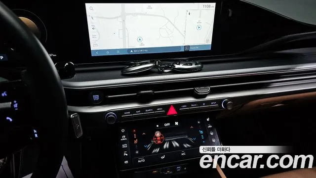 Hyundai Grandeur Grandeur (GN7) 3.5 Бензин 4WD — Фото автомобиля 15
