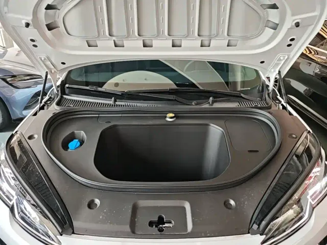 BYD Seal 06 — Фото автомобиля 19