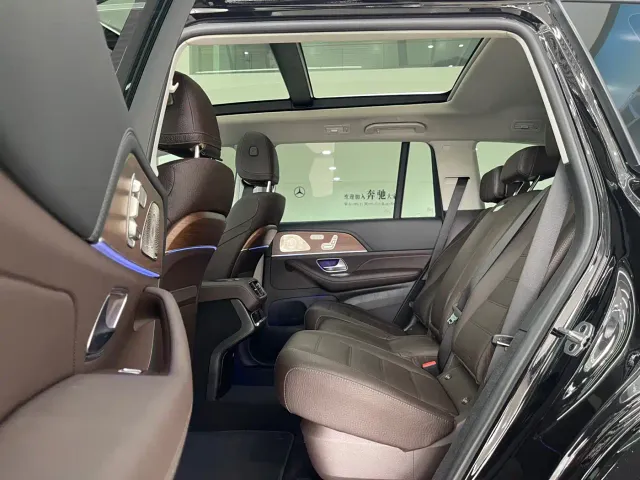 Mercedes-Benz GLS-Class — Фото автомобиля 20