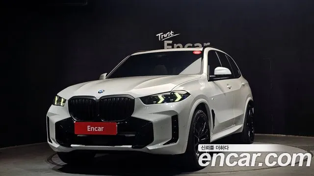Фотография автомобиля — BMW X5 G05