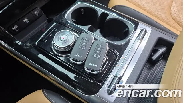 Kia Canival Carnival 4 поколение Бензин 9 мест Signature — Фото автомобиля 9