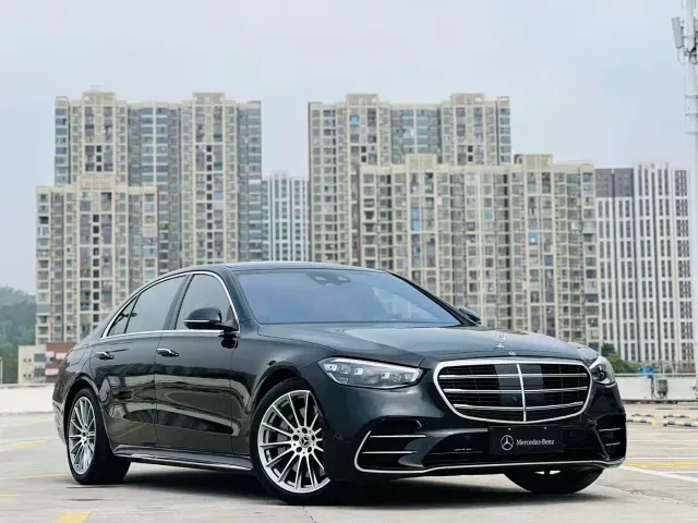 Mercedes-Benz S-Class — Фото автомобиля 4