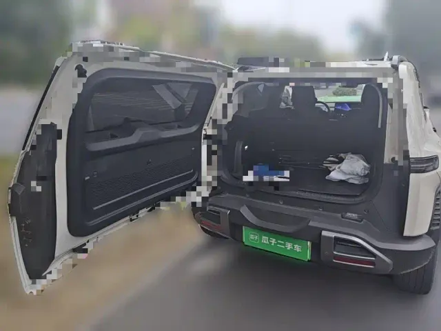 BYD FangChengBao Titanium 3 — Фото автомобиля 9