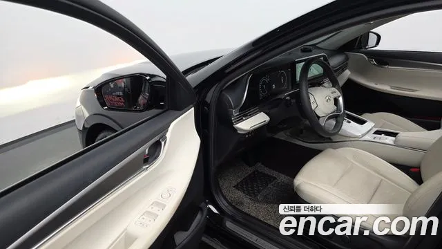 Hyundai Grandeur Новый Grandeur IG — Фото автомобиля 11