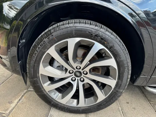 Land Rover Discovery Sport — Фото автомобиля 29