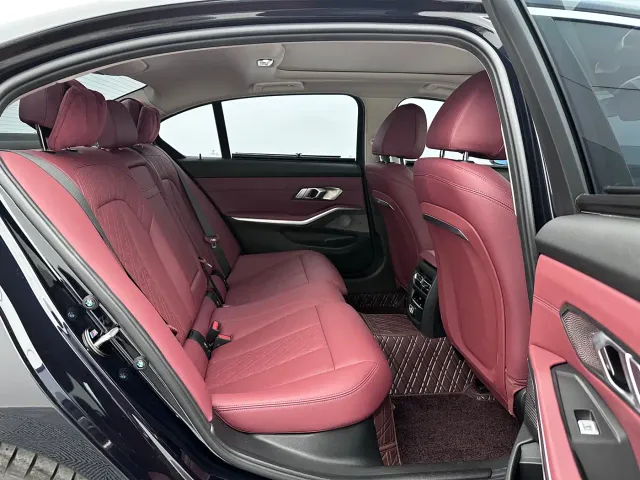 BMW BMW 3 Series 2023 320Li M Sport Package — Фото автомобиля 13