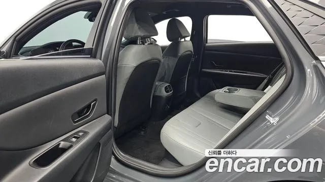 Hyundai Avante CN7 — Фото автомобиля 16