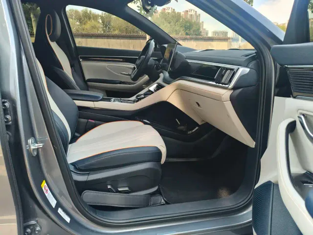 BYD Song PLUS — Фото автомобиля 14