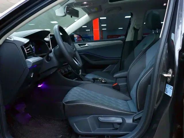Volkswagen Sagitar — Фото автомобиля 7