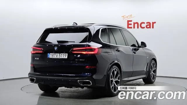 BMW X5 — Фото автомобиля 2