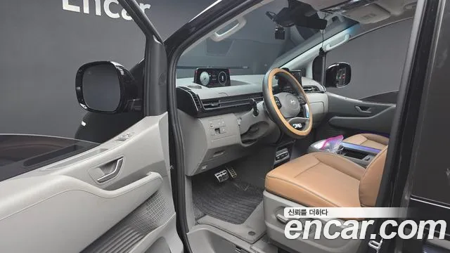 Hyundai Staria Staria L3.5 Lounge 9 мест — Фото автомобиля 8