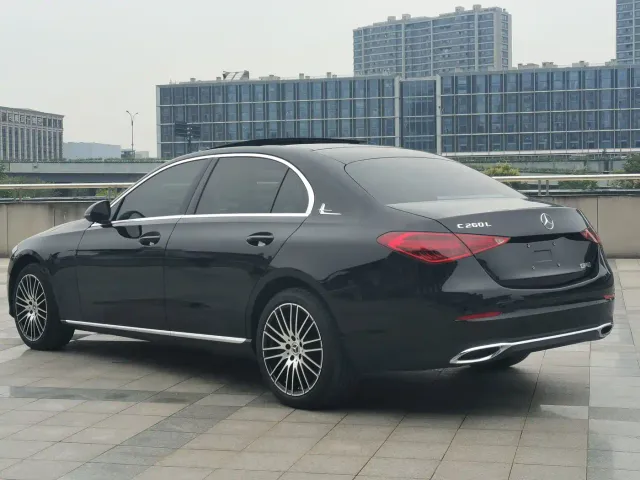 Mercedes-Benz C-Class — Фото автомобиля 5