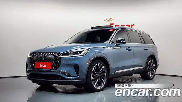 Фотография автомобиля — Lincoln Aviator