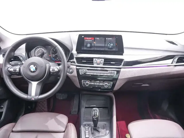 BMW X1 — Фото автомобиля 14