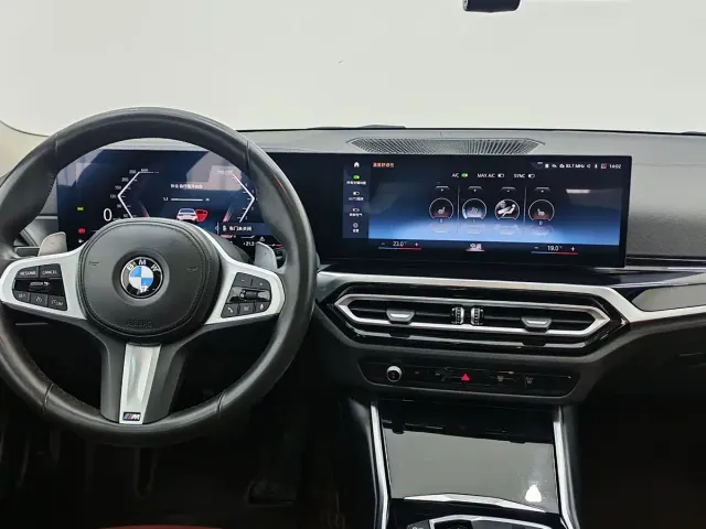 BMW 3 Series — Фото автомобиля 12