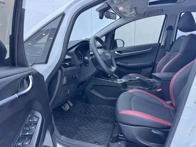 Geely Vision X3 — Фото автомобиля 9