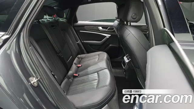 Audi A6 C8 — Фото автомобиля 17