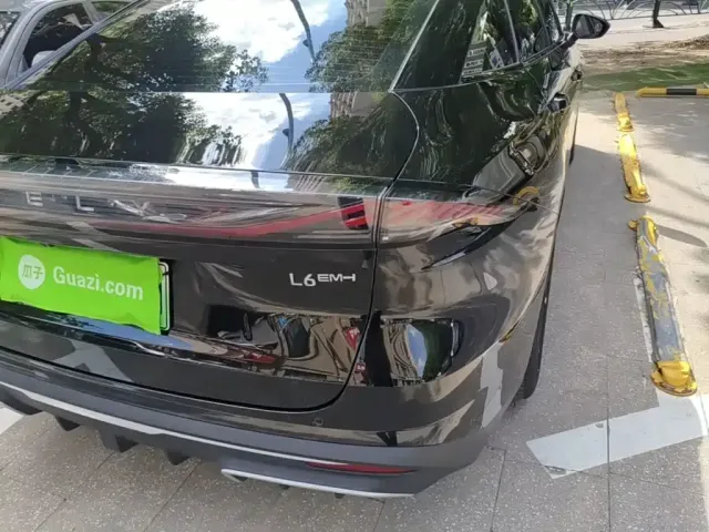 Geely Galaxy L6 — Фото автомобиля 7