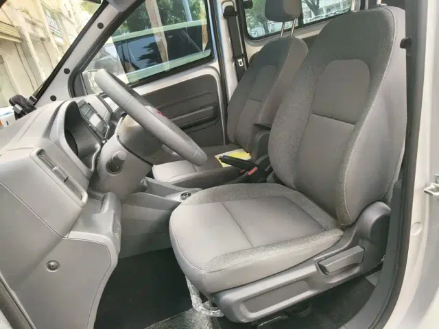 Wuling Rongguang EV — Фото автомобиля 16