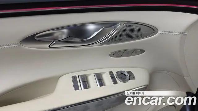 Genesis GV70 Electrified GV70 — Фото автомобиля 28