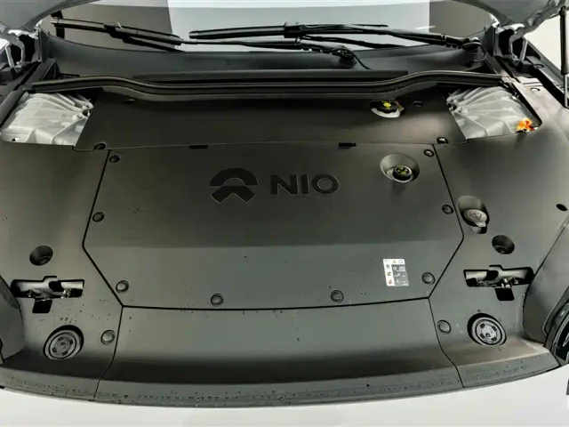 Nio ET5 Touring — Фото автомобиля 25