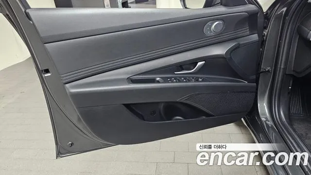 Hyundai Avante CN7 — Фото автомобиля 24