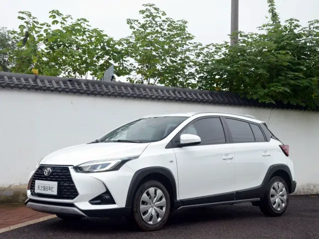 Фотография автомобиля — Toyota YARiS L Zhi Xuan