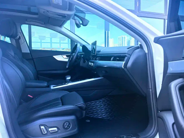 Audi A4L — Фото автомобиля 7