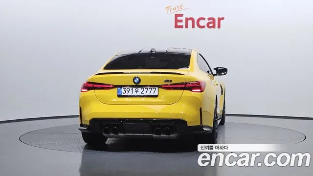 BMW M4 — Фото автомобиля 3