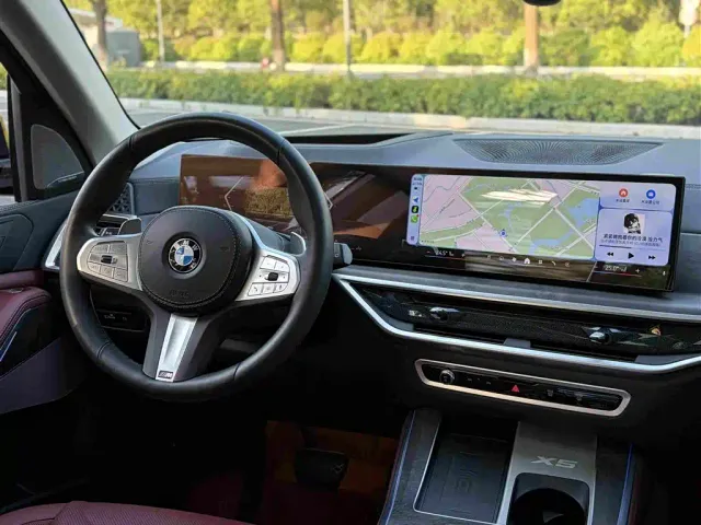 BMW X5 — Фото автомобиля 12