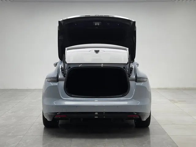 Nio ET5 — Фото автомобиля 10