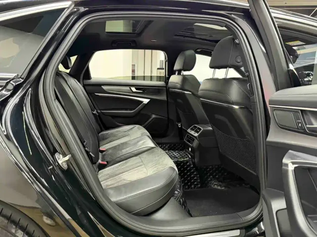 Audi A6L — Фото автомобиля 6