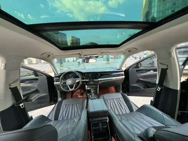 Volkswagen Passat 2023 330TSI Starlight Luxury Edition — Фото автомобиля 5