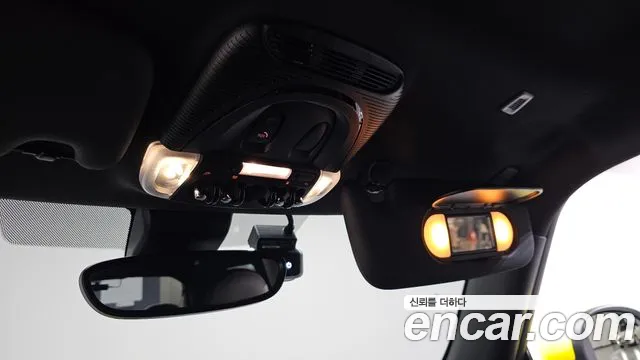 MINI Cooper Cooper Electric — Фото автомобиля 30
