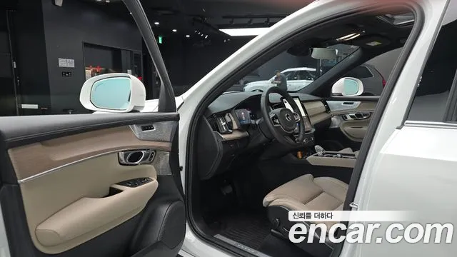 Volvo XC90 2nd Gen — Фото автомобиля 10