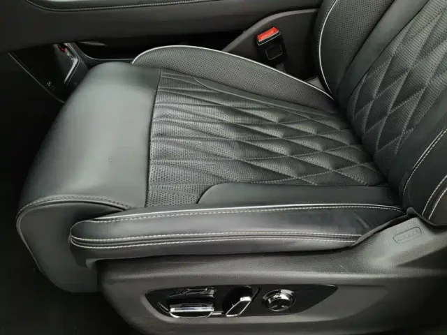 GAC Trumpchi GS8 — Фото автомобиля 20