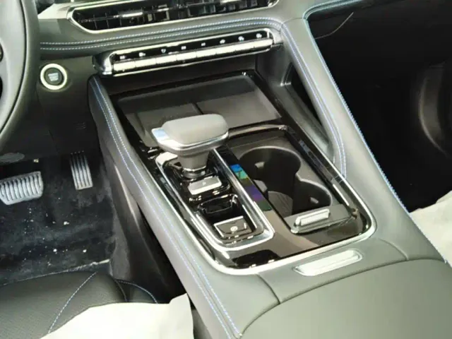 Geely Xingrui — Фото автомобиля 13