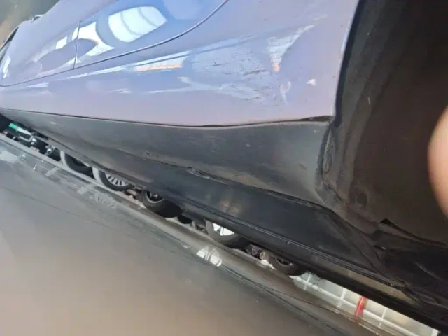 Tesla Model 3 — Фото автомобиля 21