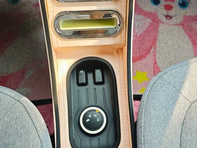 Wuling Hongguang Mini EV — Фото автомобиля 10