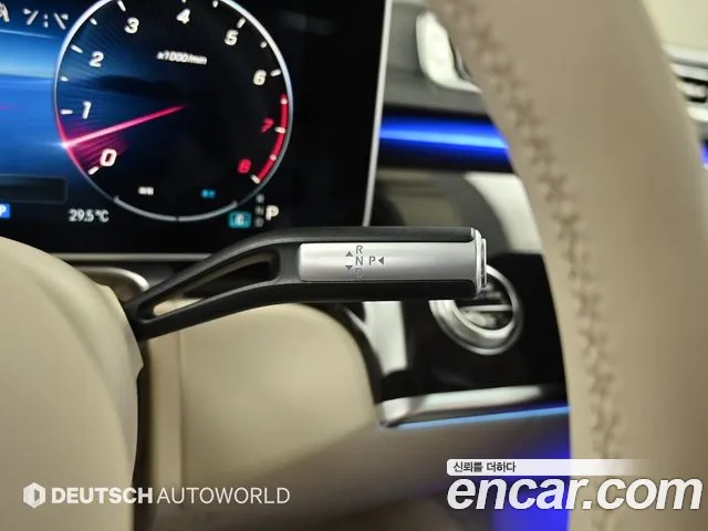 Mercedes-Benz S-Class — Фото автомобиля 9