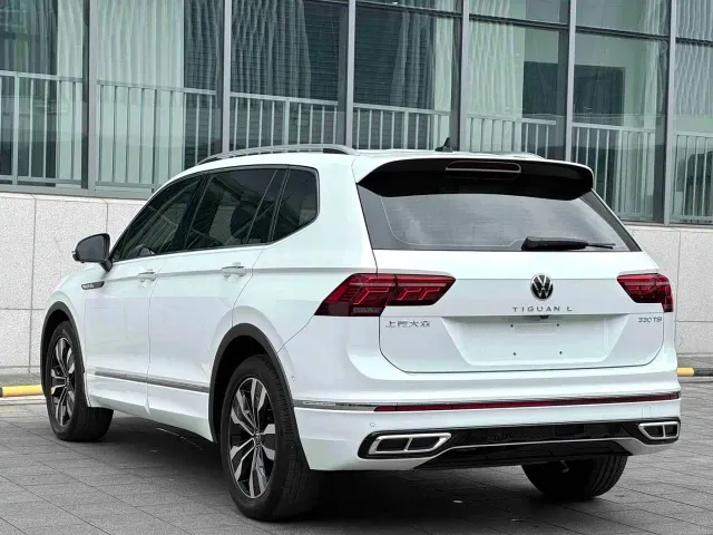Volkswagen Tiguan L — Фото автомобиля 7