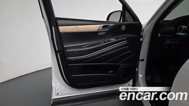 Genesis GV80 — Фото автомобиля 13