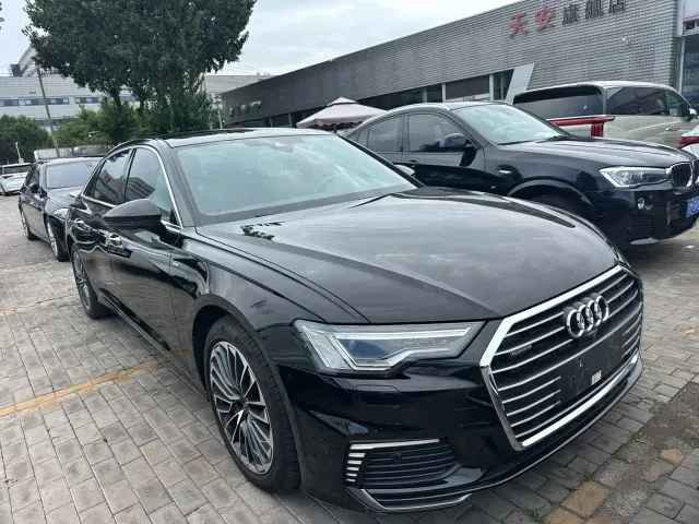 Audi A6L — Фото автомобиля 3