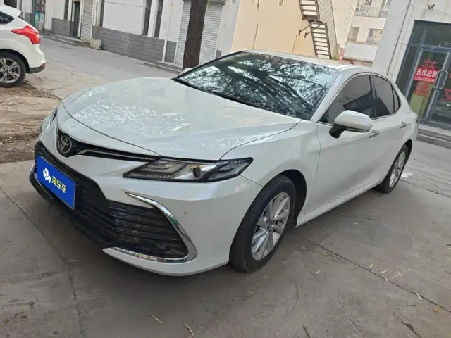 Фотография автомобиля — Toyota Camry