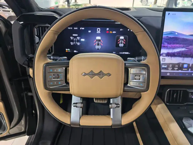 BYD FangChengBao Leopard 8 — Фото автомобиля 8
