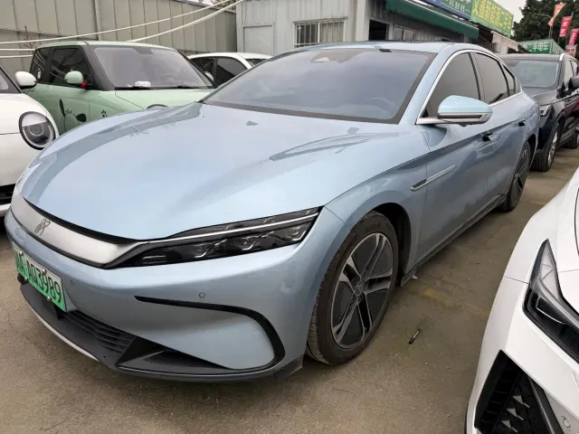 Фотография автомобиля — BYD Han