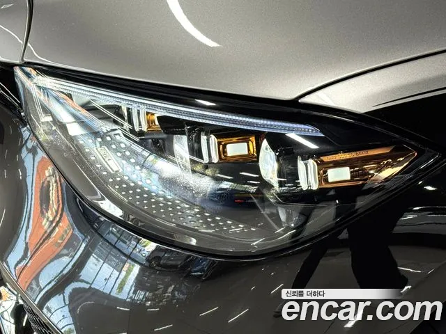 Mercedes-Benz S-Class — Фото автомобиля 16