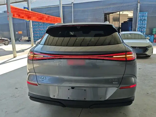 BYD Sealion 06 — Фото автомобиля 5