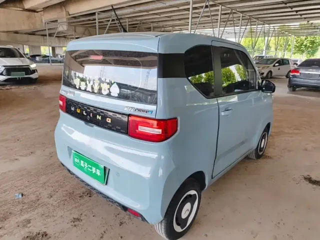 Wuling Hongguang Mini EV — Фото автомобиля 6