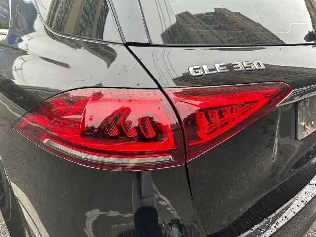 Mercedes-Benz GLE-Class — Фото автомобиля 23